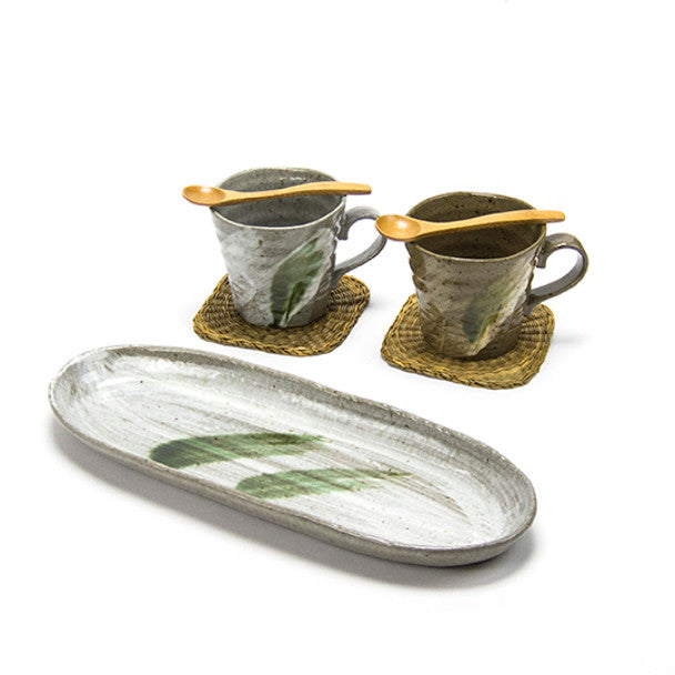 Earthen Brush Stroke Tea Cups & Plate Set