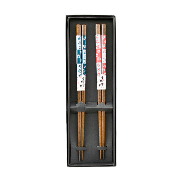 His & Hers Checkered Wooden Chopstick Set