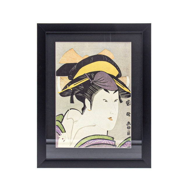 Japanese woman in Kimono drawing with Frame